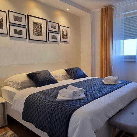 Qr Apartment For Family, Couples, And Friends Stay In Риека Экстерьер фото